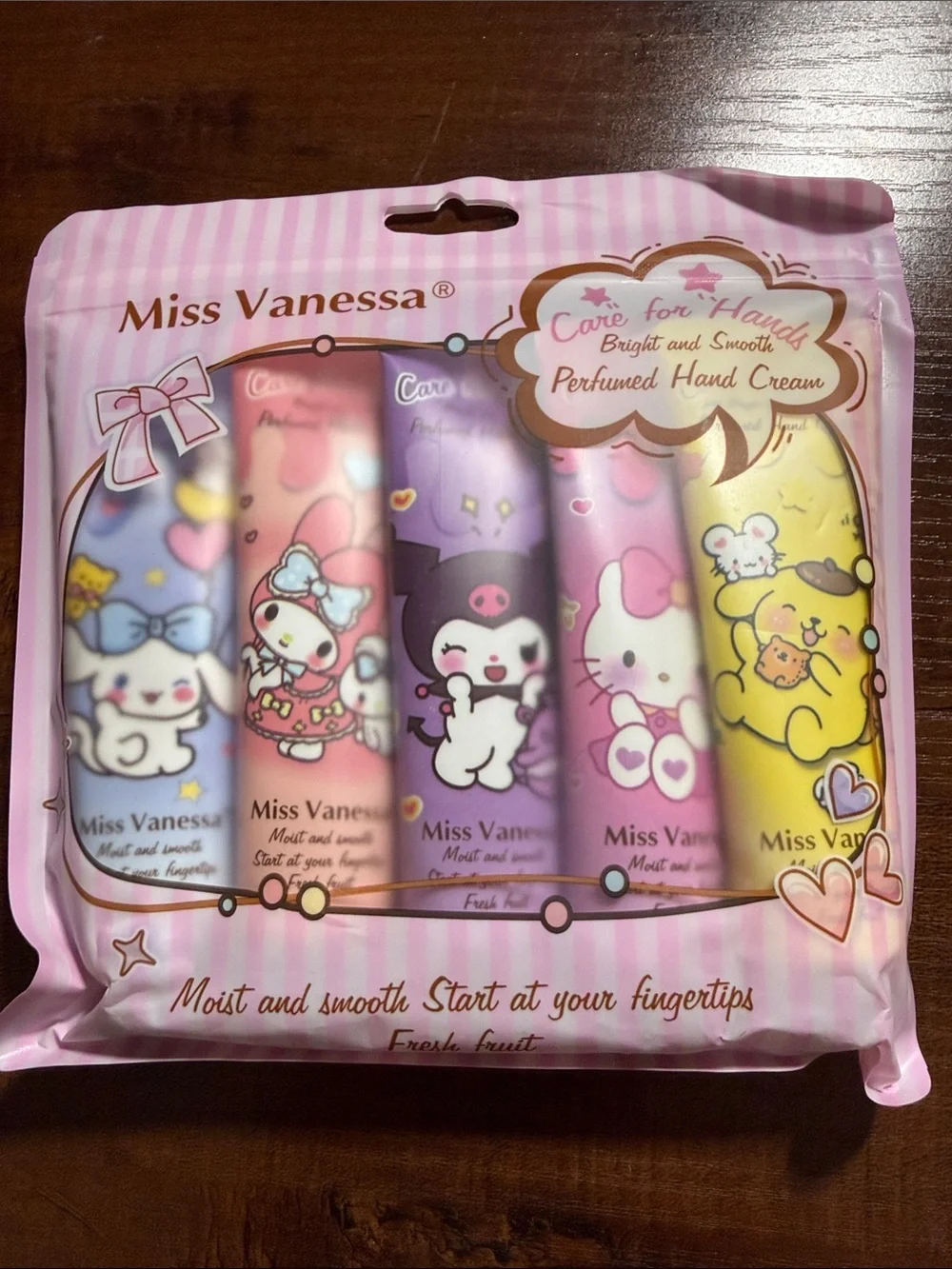 Hello Kitty & Friends Theme Perfumed Hand Cream Gift Set - pack of 5